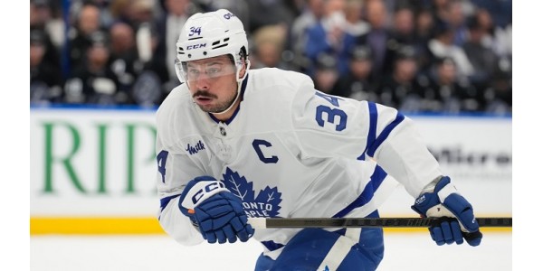 Le capitaine des Maple Leafs de Toronto, Auston Matthews, est blessé et ne peut pas récupérer immédiatement